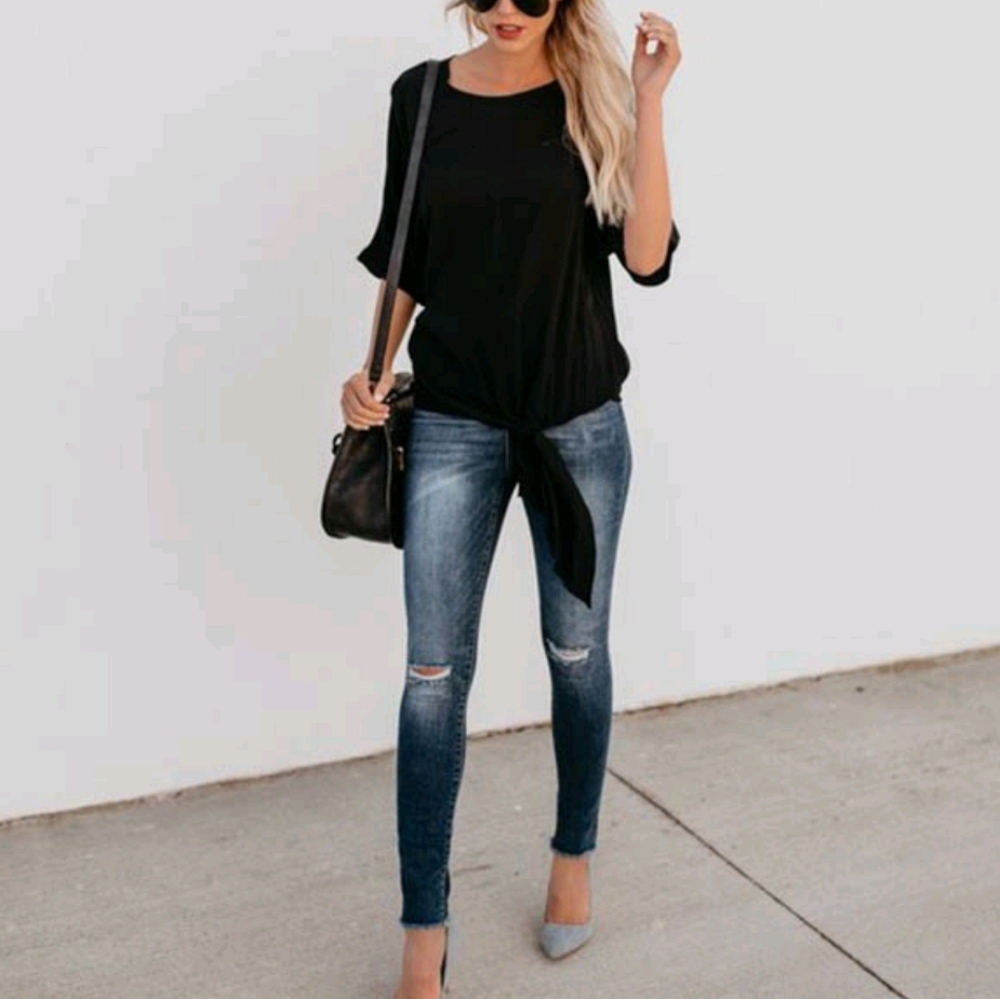 Casual short sleeve tee with tie knot